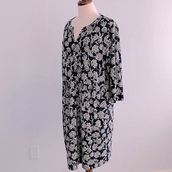 J Jill Floral Print Trimmed Knit Dress - Picture 8 of 14